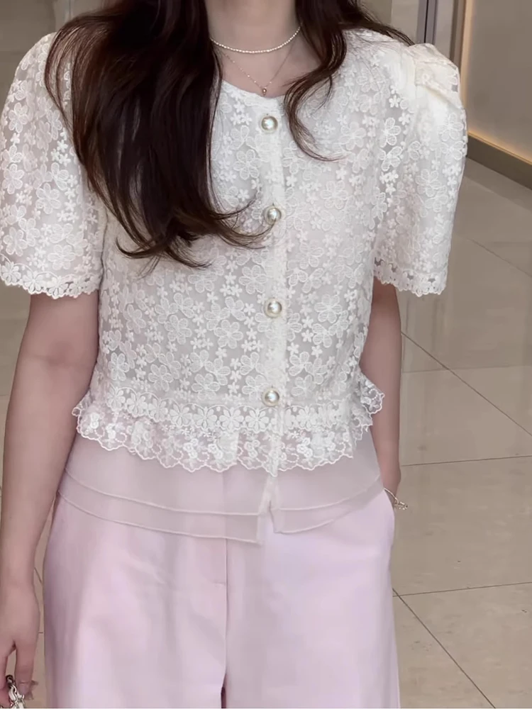 Blusa E de Verano con Bordado de Perlas, Encaje Elabo, Manga Corta, Diseño Versátil con Flores y Gancho, Estilo Co...