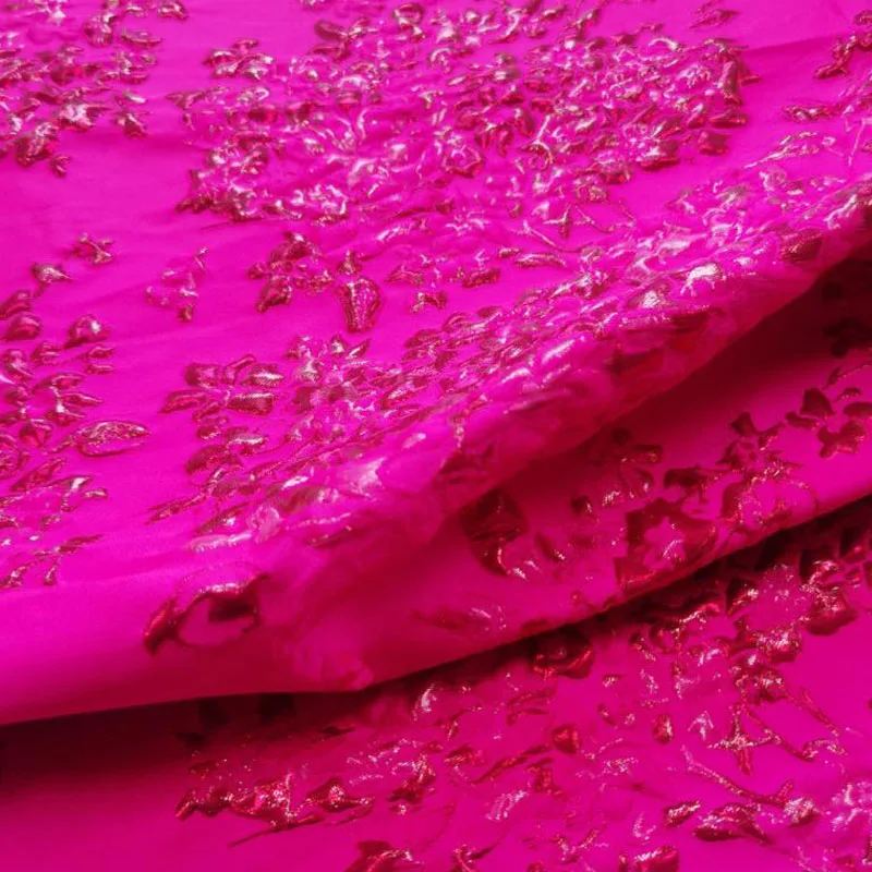 

3D Pink Flower Gold Wire Jacquard Yarn-dyed Fabric For Women's Autumn Dress Coat Jacket Handmade DIY Cloth Sewing Material