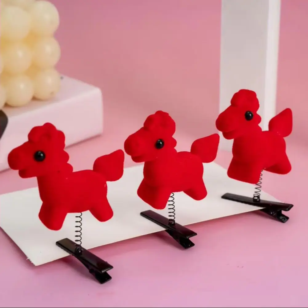 

Hair Clips for Family Gifts 2/3pcs Girl Hair Clips Set Spring Design Flying Horse Hair Pins New Year Styling Tools Reusable