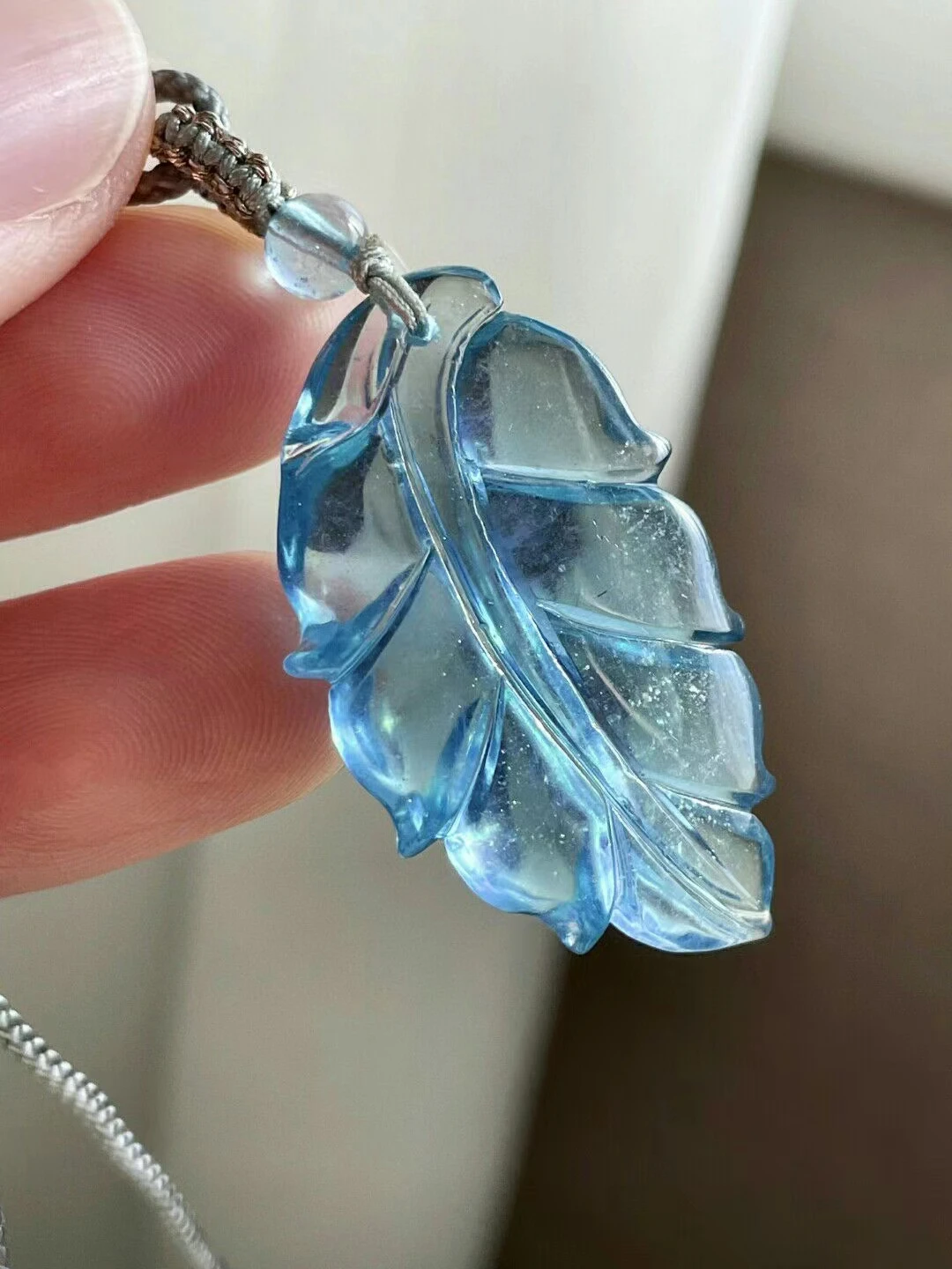 

Natural Blue Aquamarine Pendant Leaf Aquamarine Brazil 34mm*21mm Women Fashion Jewelry AAAAAA