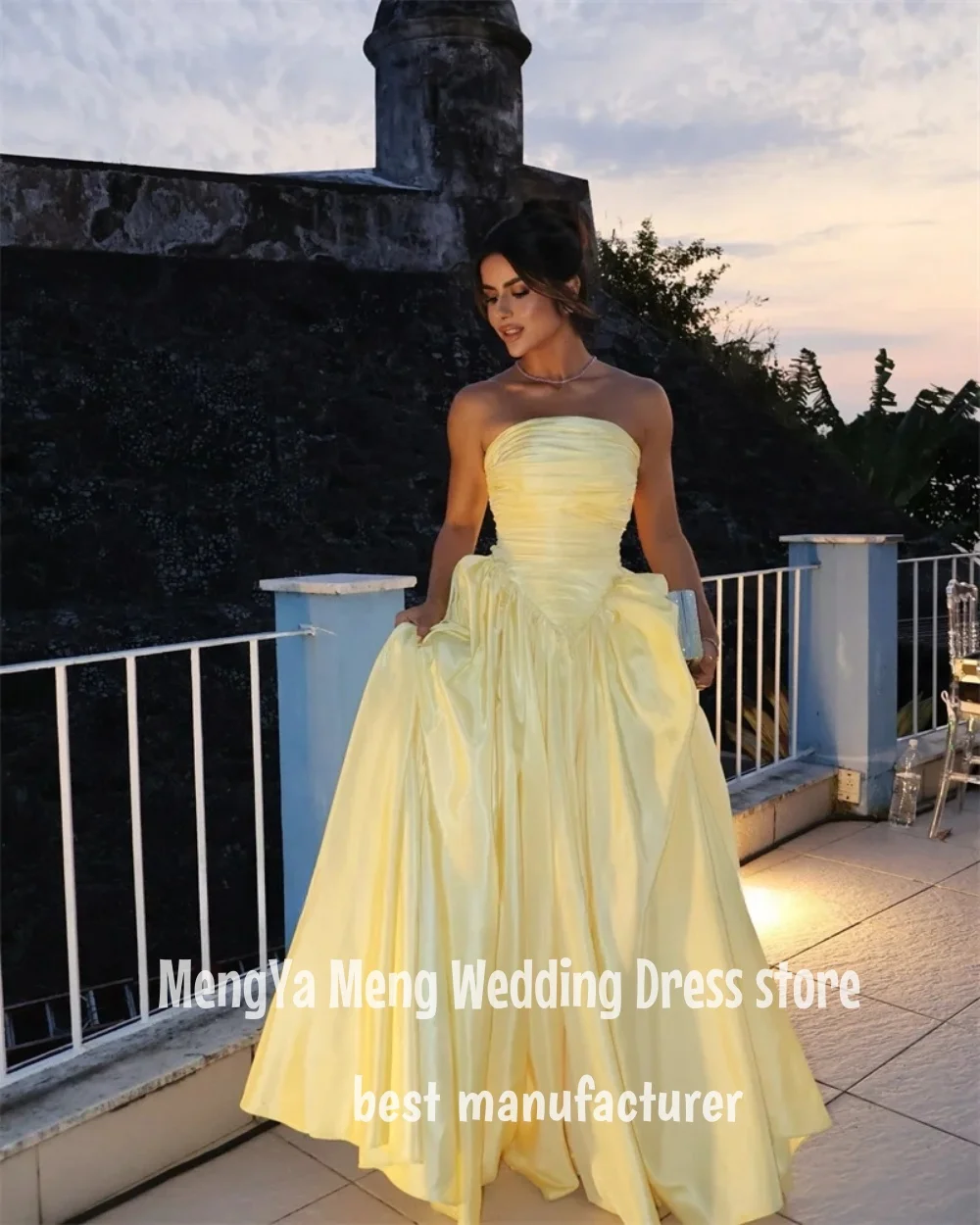 ZHUISHU สีเหลือง Strapless ชุดราตรีอย่างเป็นทางการดูไบคําผู้หญิงงานแต่งงานซาตินจีบความยาวชั้นพรหม Gowns ที่กําหนดเอง