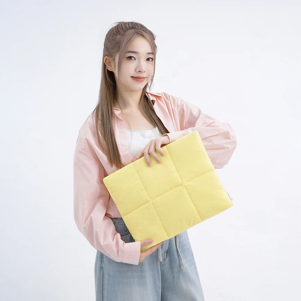 กระเป๋าใส่แล็ปท็อปแบบปิดด้วยแม่เหล็ก ขนาด 13 14 นิ้ว สำหรับ MacBook Air/iPad Pro HP Lenovo กระเป๋าโน้ตบุ๊กแบบป้องกันพร้อมซับในขนนุ่มสำหรับผู้หญิง