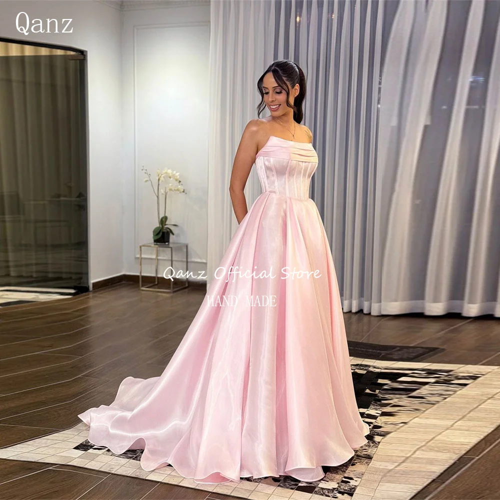 

Qanz Arab Pink Organza Evening Dress Strapless High Slit Customized Vestidos De Fiestas Elegantes Mujer Party Dress for Wedding