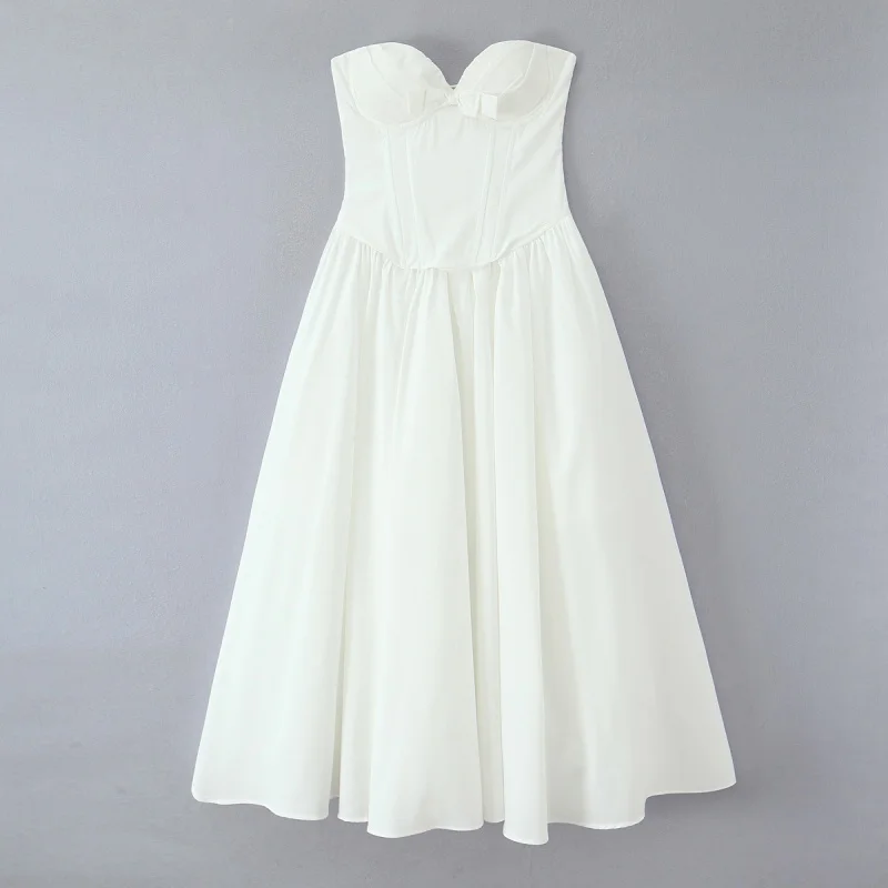   กระโปรงมิดิผ้าซาตินรัดเอวทรงหวานละมุนสำหรับสาวๆ ออกเดท แบรนด์ Dr Ele เสื้อผ้าผู้หญิง