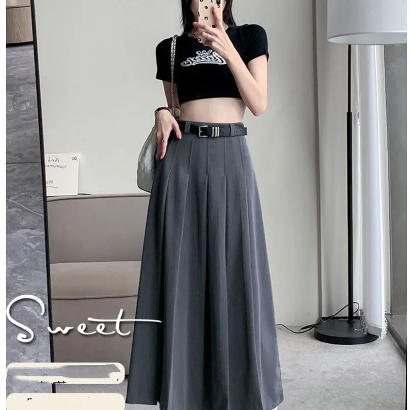 Three Piece Spring/Summer Women's Set 2023 New Style Sunscreen Shirt Women's Versatile Tank Top Slimming Suit Skirt