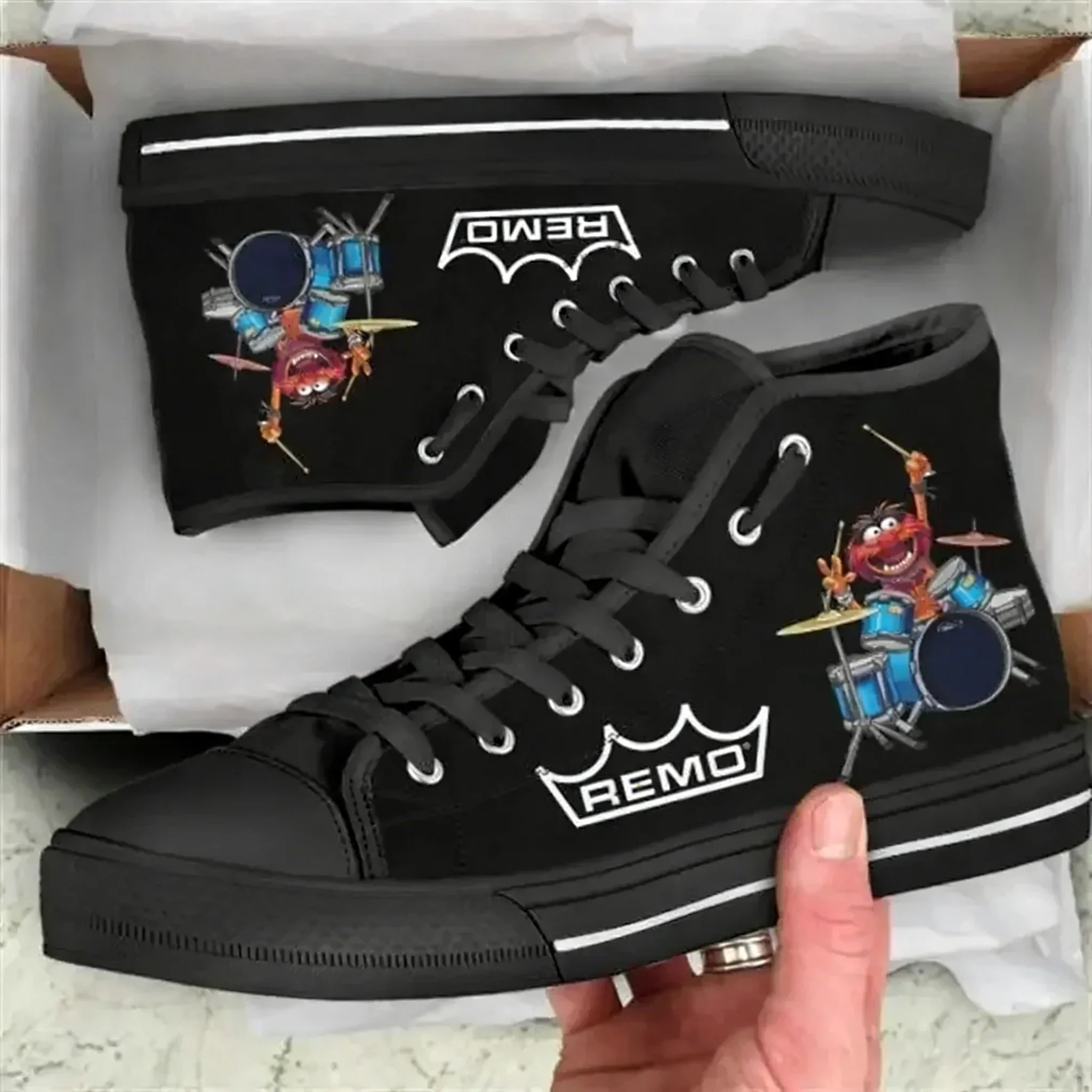 

Hot Cool Fashion Pop Funny New Summer High Quality The Muppets Sneakers Casual Shoes Men Women High Top Classic Board Shoes