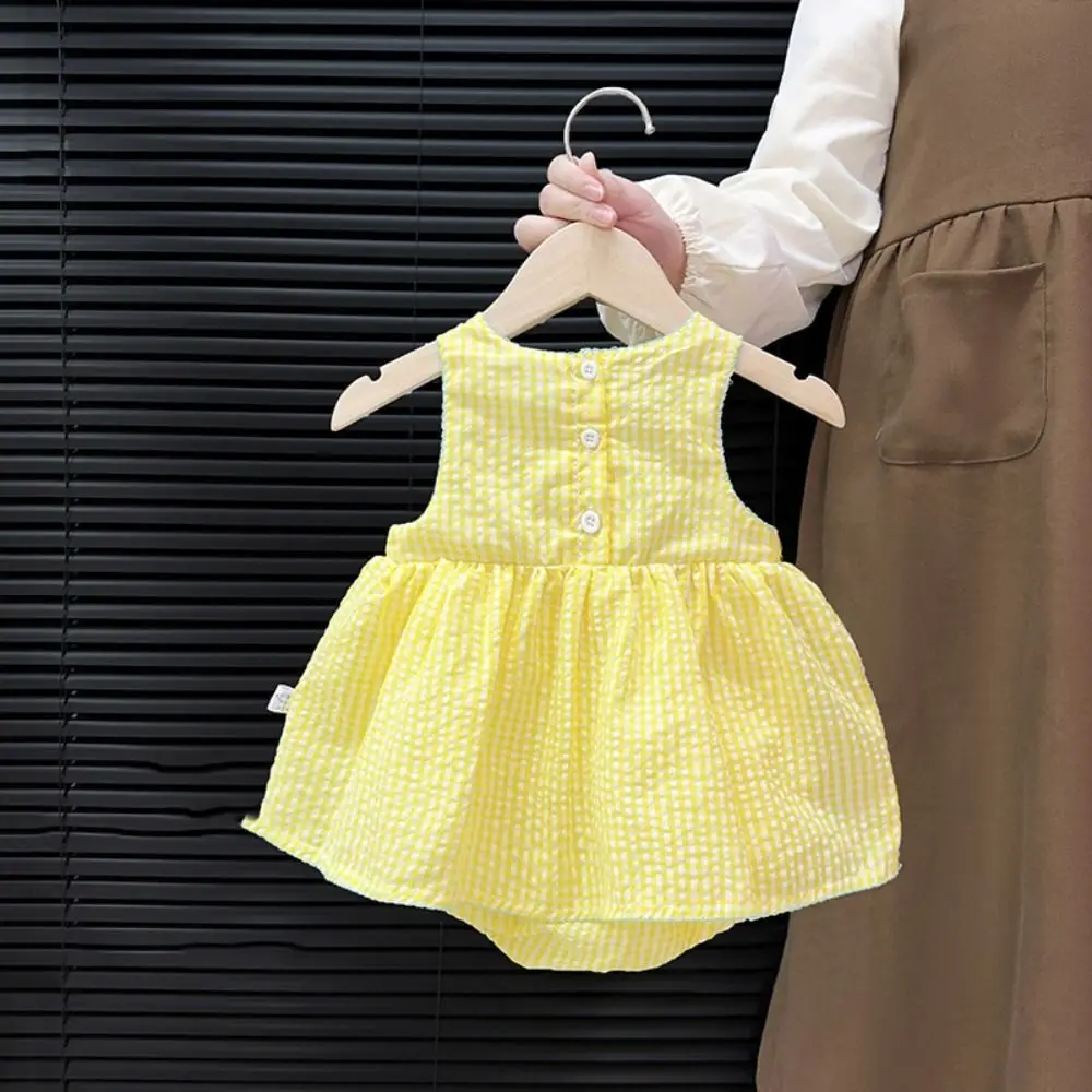 

Sleeveless Design Baby Girl Romper Dress Duck Print Cotton Material Princess Dress Yellow Gingham Floral Embroidery