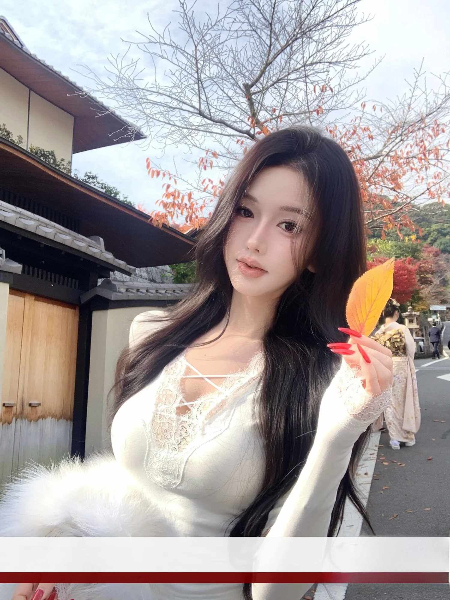 

Комплект JAYKY YANG: облегающая юбка и топ с V-образным вырезом, узлом и кружевом, с высокой талией, короткая, зимняя, повседневная, для женщин