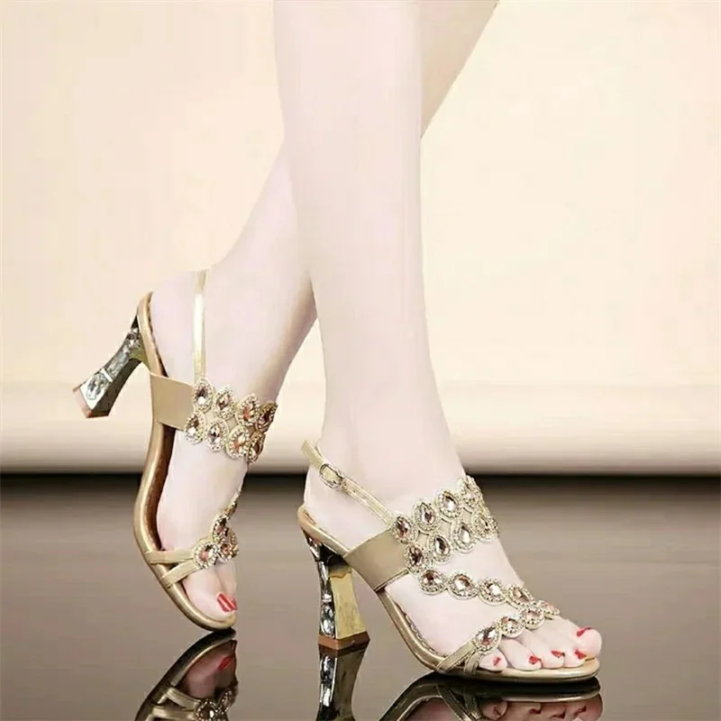 High Heels Temperament Diamond Sandals Summer Woman Party Shoes Fashion Brick Crystal Thick Heel Square Heel Sandals