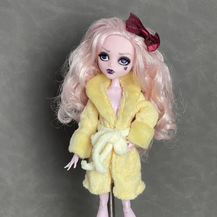 1/6 magro monstro boneca diy vestir roupas coloridas dança boneca vestido casaco camiseta com decorações coloridas para jogar criativo