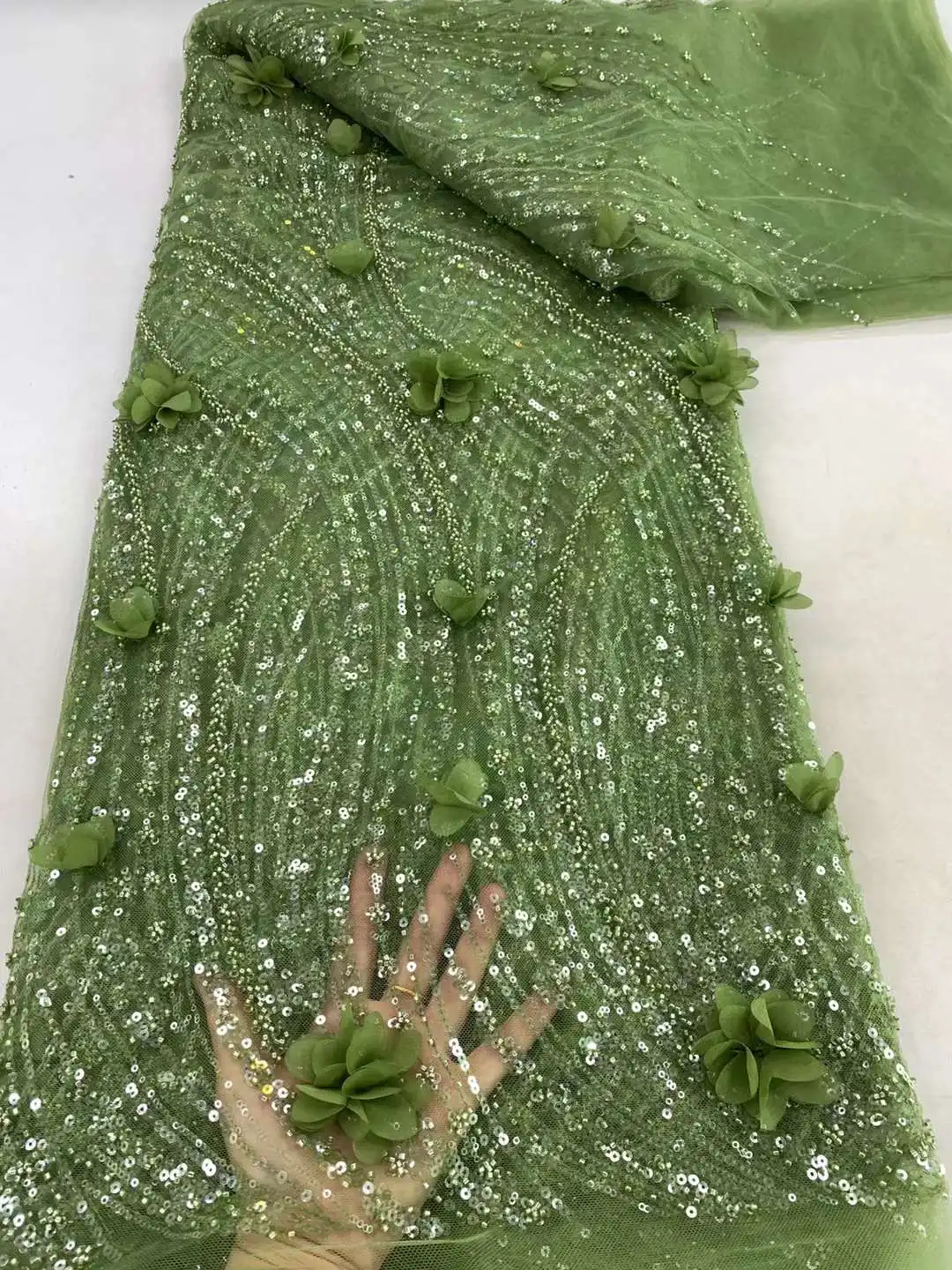 

Green Latest African 3D Flower Lace Fabric Dubai Sequins Tulle Groom Lace Fabric Embroidered Applique Nigerian For Sewing Dress