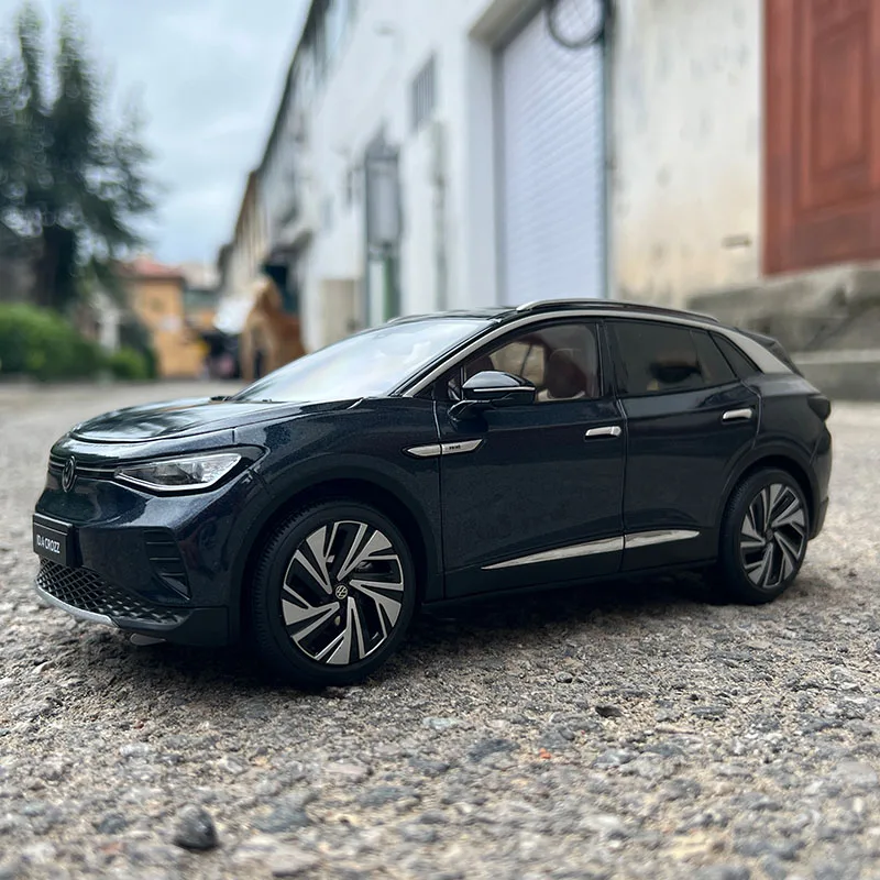 نموذج المقياس الأصلي 1:18، فولكس فاجن VW ID.4 Crozz، ID.4CROZZ، نموذج دييكاست للتجميع والعرض