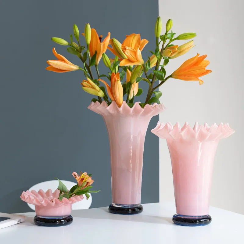 Creative light luxury lotus leaf edge curled folding glazed glass vase living room hotel model room flower arrangement