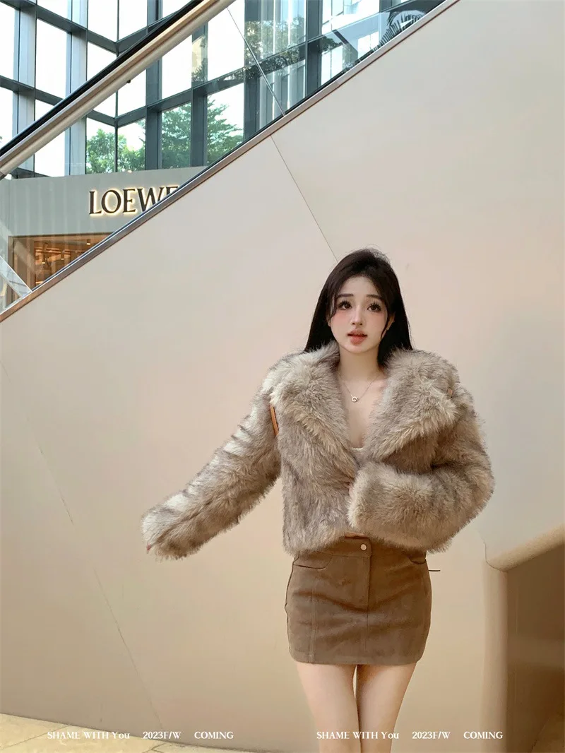 Eco-friendly Fur Coat Women's Winter Large Lapel Short Socialite Elegant Faux Fox Hair Dyed Pointed Hairy Top