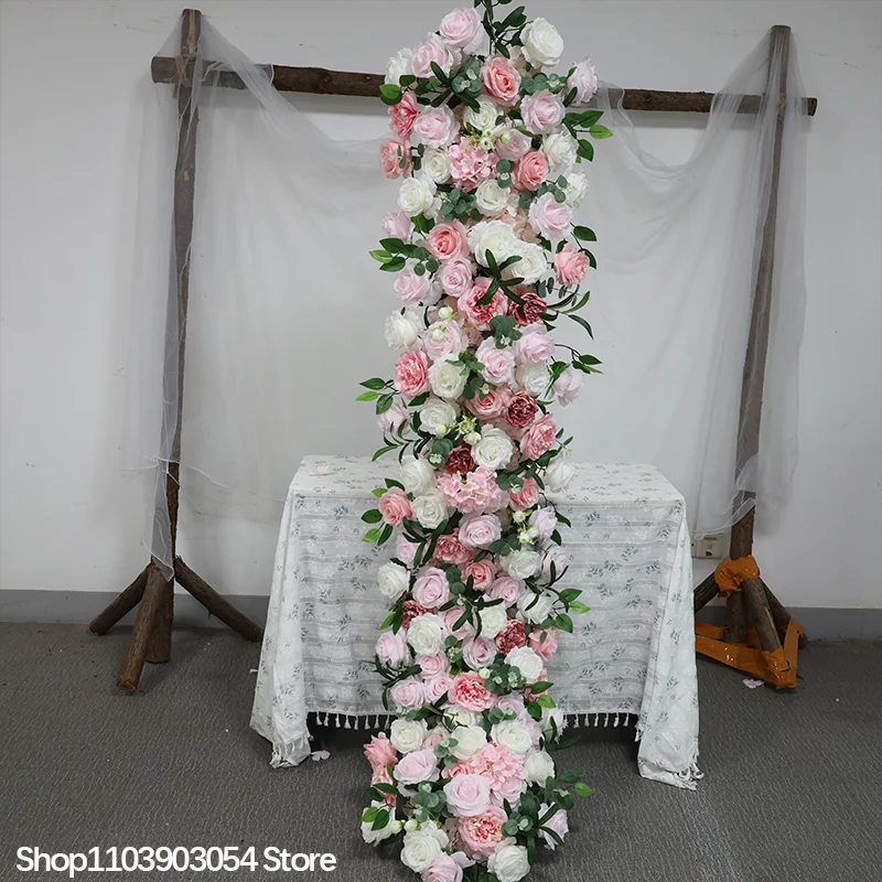 Rosa-weiße Rosen-Grün-Verzierung, langer Sofatischläufer, luxuriöser Hochzeitsbogen, Blumenreihe, Gangbühnen-Hintergrund, Event-Party-Dekoration – Detail 4