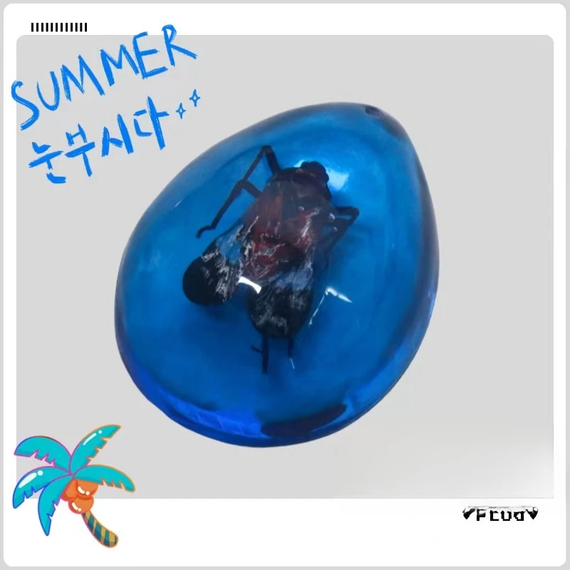 Random Children's Real Insect Specimens Resin Amber Insects Stone Pendant Necklace Gemstone for Friend Family