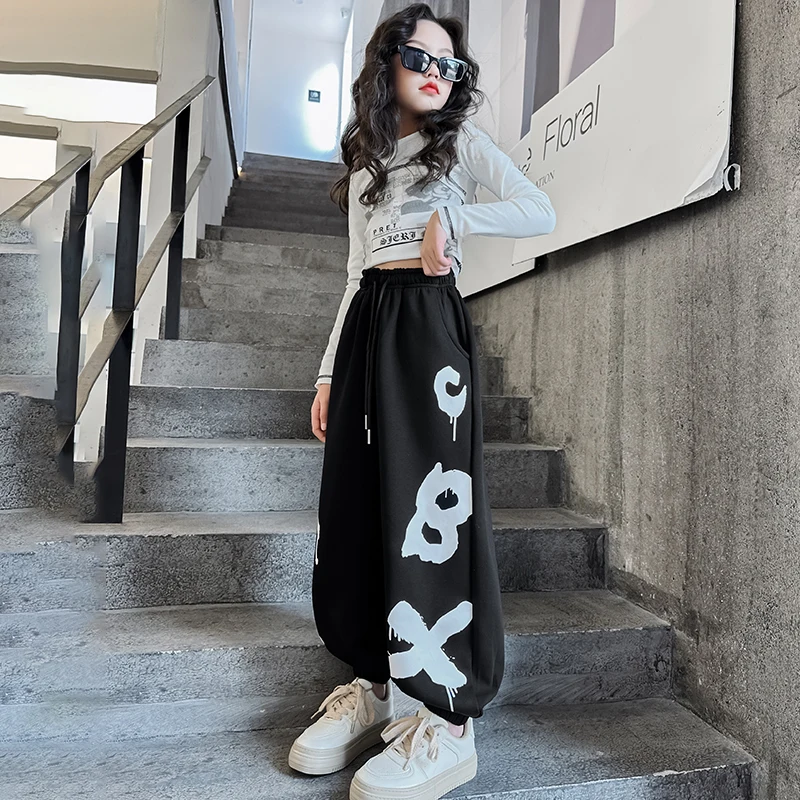 2024 Teenage Spring Sunmmer Girls Clothes Midriff Street Suit Crop Top T-shirt Letter Print Ankle-tied Pant 5 7 9 12 14 15 Year