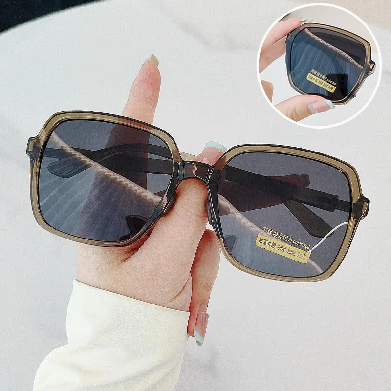 

2025 New Fashionable Portable Foldable Polarized Men's Sunglasses Outdoor Neutral Driving Premium UV400 Sunscreen Glasses