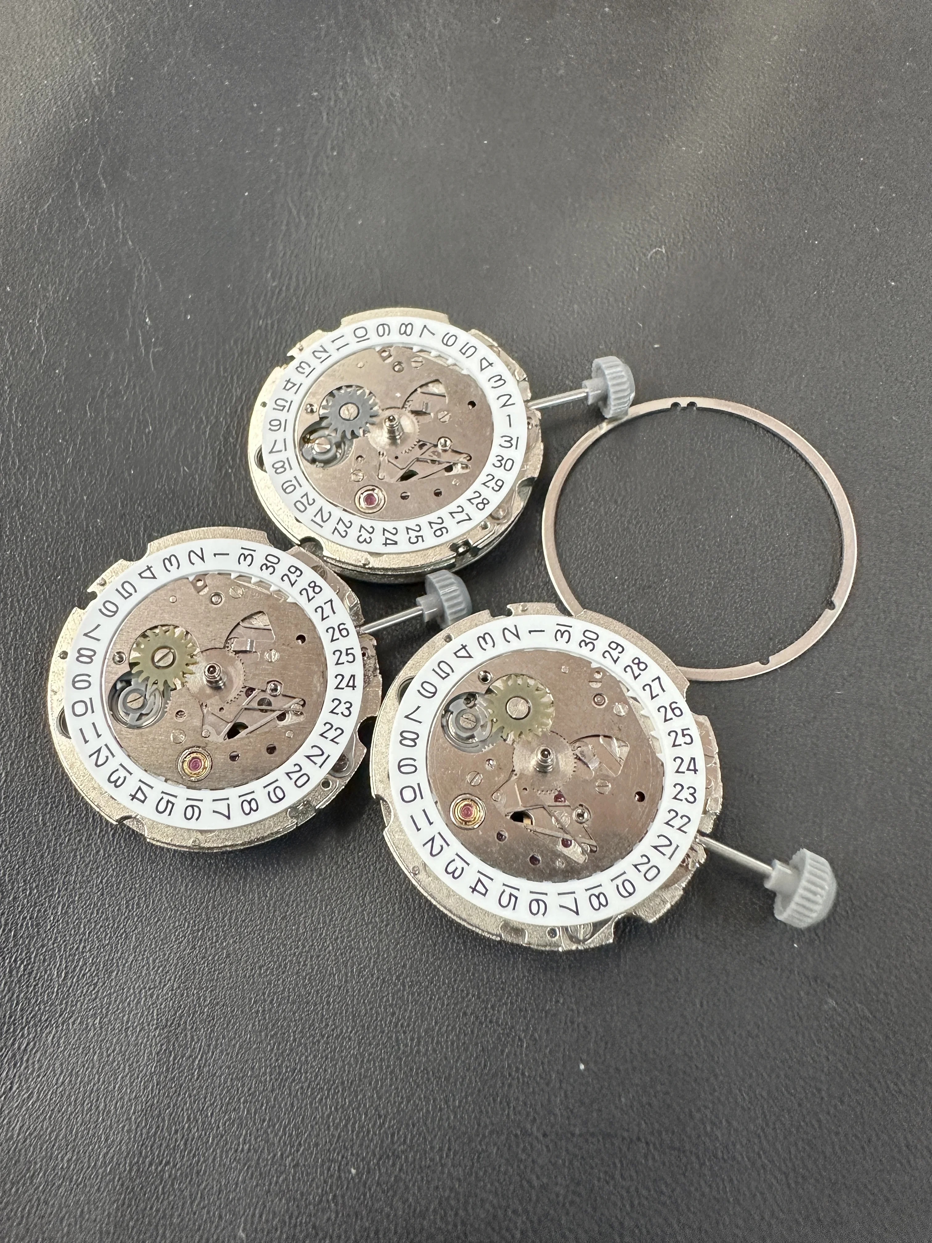 Miyota 8215 Automatic Watch Original Movement Men's Accessories Mechanical Movement Replacement Parts Date Setting 8215 Movement