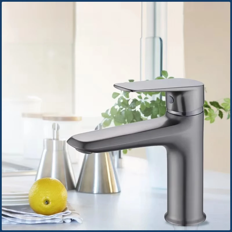 

Brass Bathroom Faucet Single Holder Single Hole Hot Cold Water Basin Mixer Sink Faucets Washbasin Tap With Hose