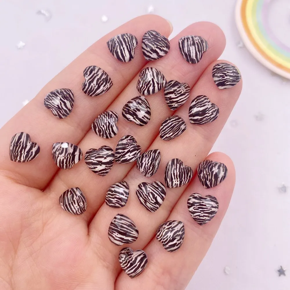 50pcs Resin 8mm Heart Stripe Print Patterns Crystal Gem Flatback Rhinestone Applique DIY Wedding Scrapbook Nail Art Craft