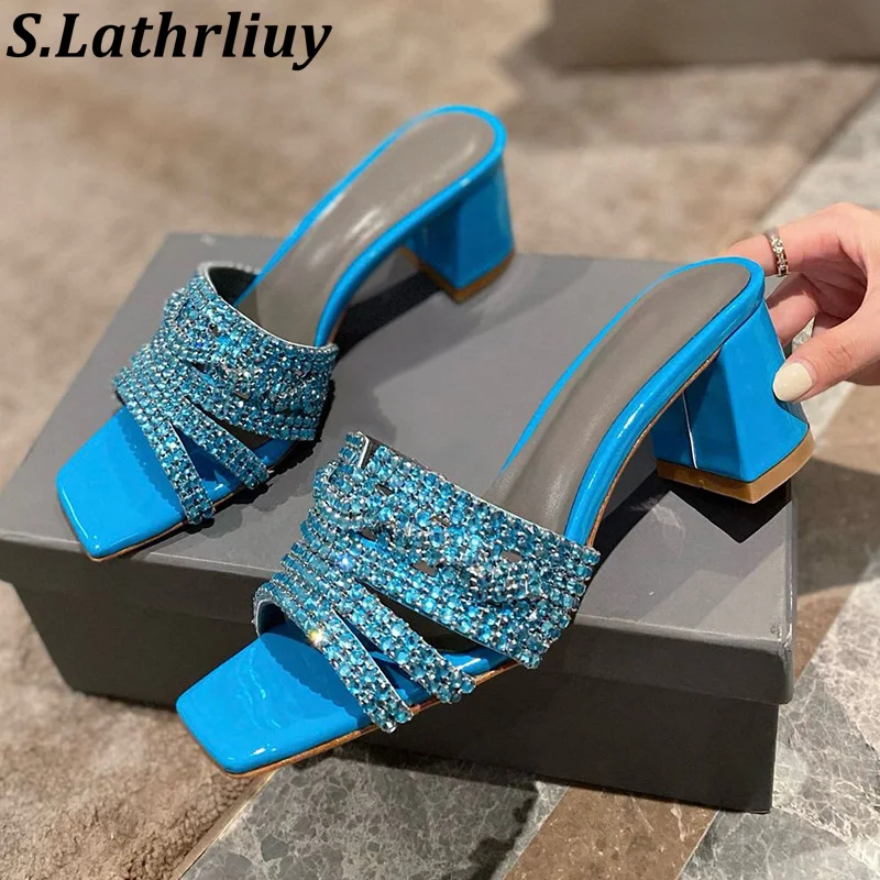 

Summer New Open Toed Bling Bling Crystal Slippers Women's Shiny Rhinestone Square Heel Sandals Leisure Vacation Dresses Shoes