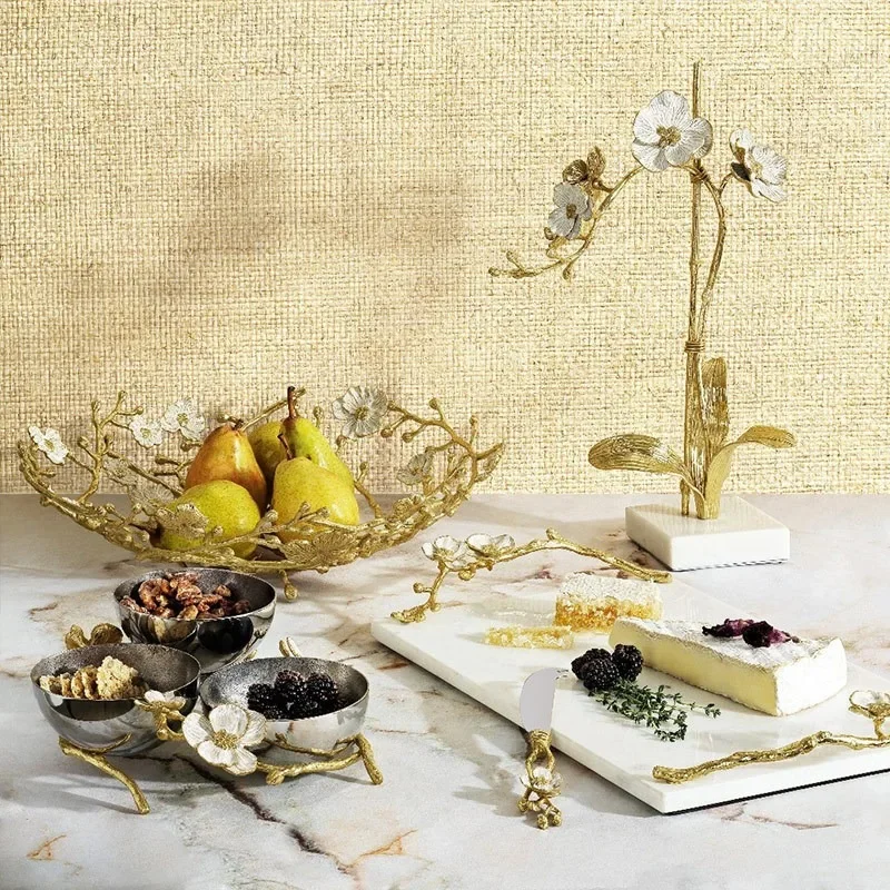 Golden Ginkgo Fruit Plate Metal Creative Snack Plate Handmade Light Luxury Birthday Gift