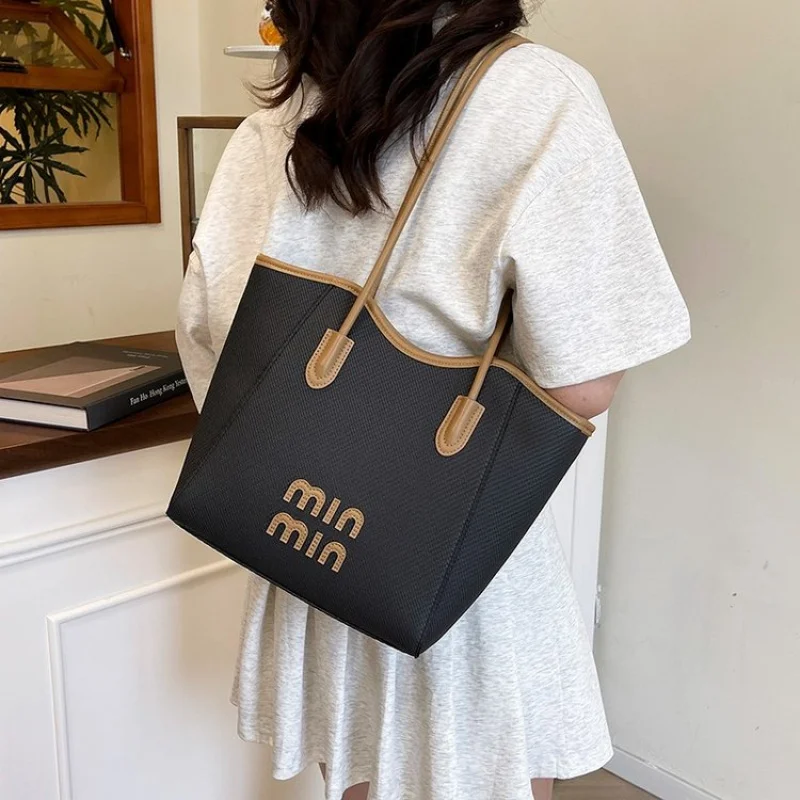 

Fashion-Forward Ladies Handbag Crafted From Wildcat-Print Leather Featuring High-End Skopje Lightweight Soft Modern Look​