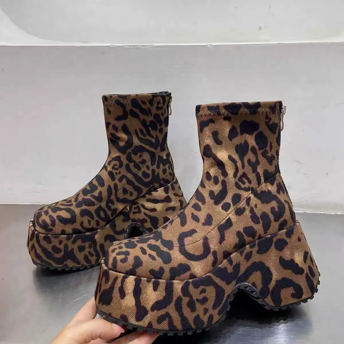 2024 Winter Height Increase 9cm Leopard Pattern Back Zipper Square Head Thick Bottom Shoes Women Retro Versatile Botas Mujer