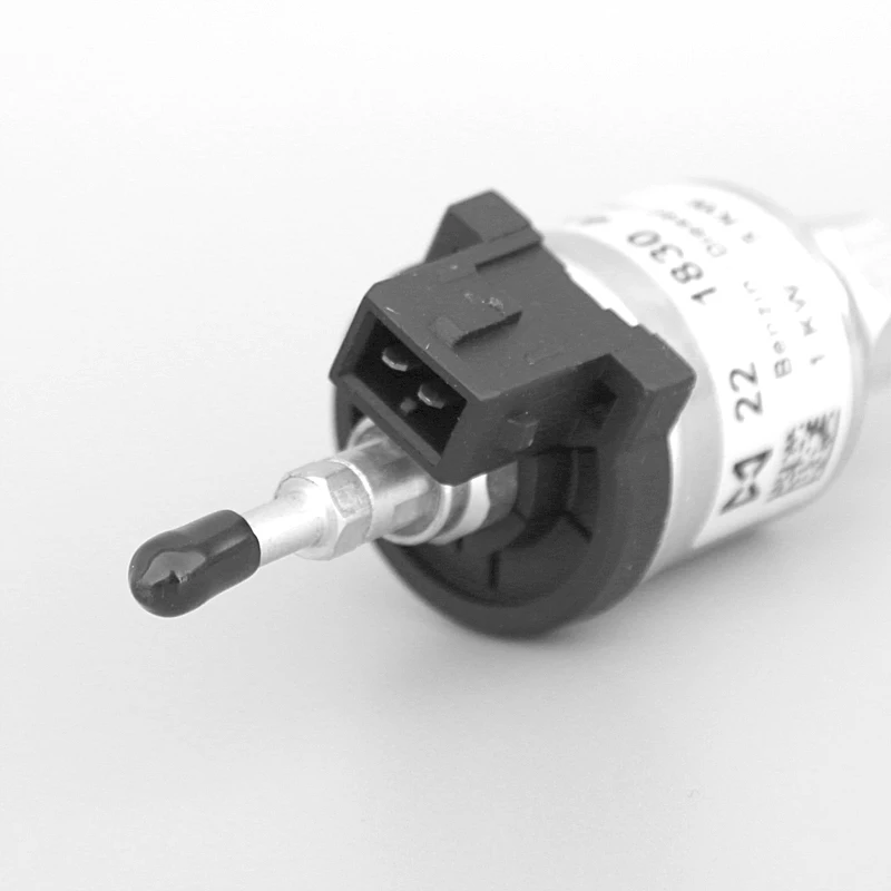 

Простой в установке, износостойкий дозирующий насос 22 мл / 1000 циклов для дизельного отопителя 22183045, 1 шт., железо+пластик+металл