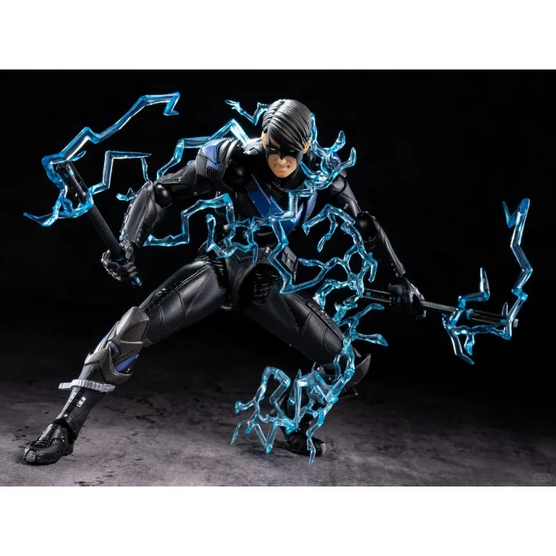 In Stock Original KAIYODO Amazing Yamaguchi Revoltech Nightwing Highly Articulated Action Figure DC Robin Collectible Model