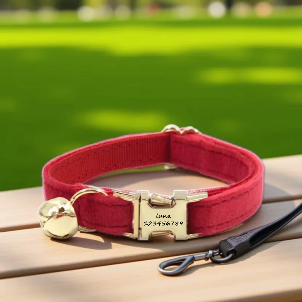 

Custom Velvet Buckle Cat Bell Collar To Prevent Lost Fashion Cute Puppy Cat Necklace Collar Gatos Personalizado Pet Accessories