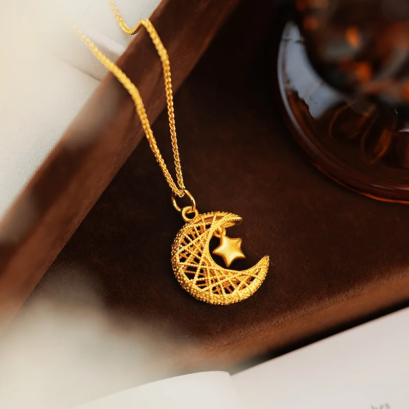 

Star & Moon Weaving Dream Pendant Necklace For Women 24K Gold AU999, Pure gold texture shows gentle luxury