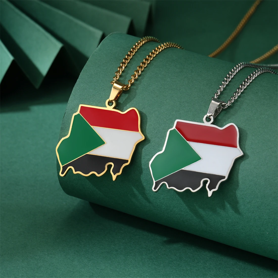 EUEAVAN The Republic of Sudan Map Pendant Necklaces Stainless Steel Silver Gold Color North Sudanese Flag Ethnic Jewelry Gifts