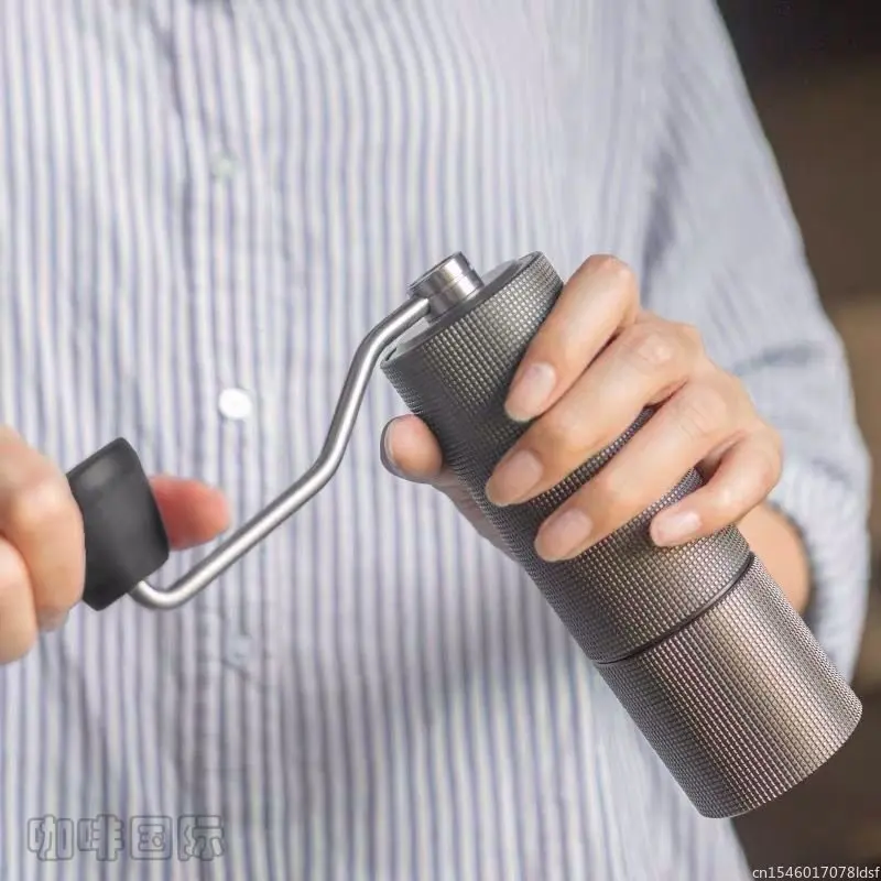 Youpin TIMEMORE Chestnut C2/C3มือใหม่เครื่องบดแบบพกพาด้วยตนเอง Penggiling Kopi