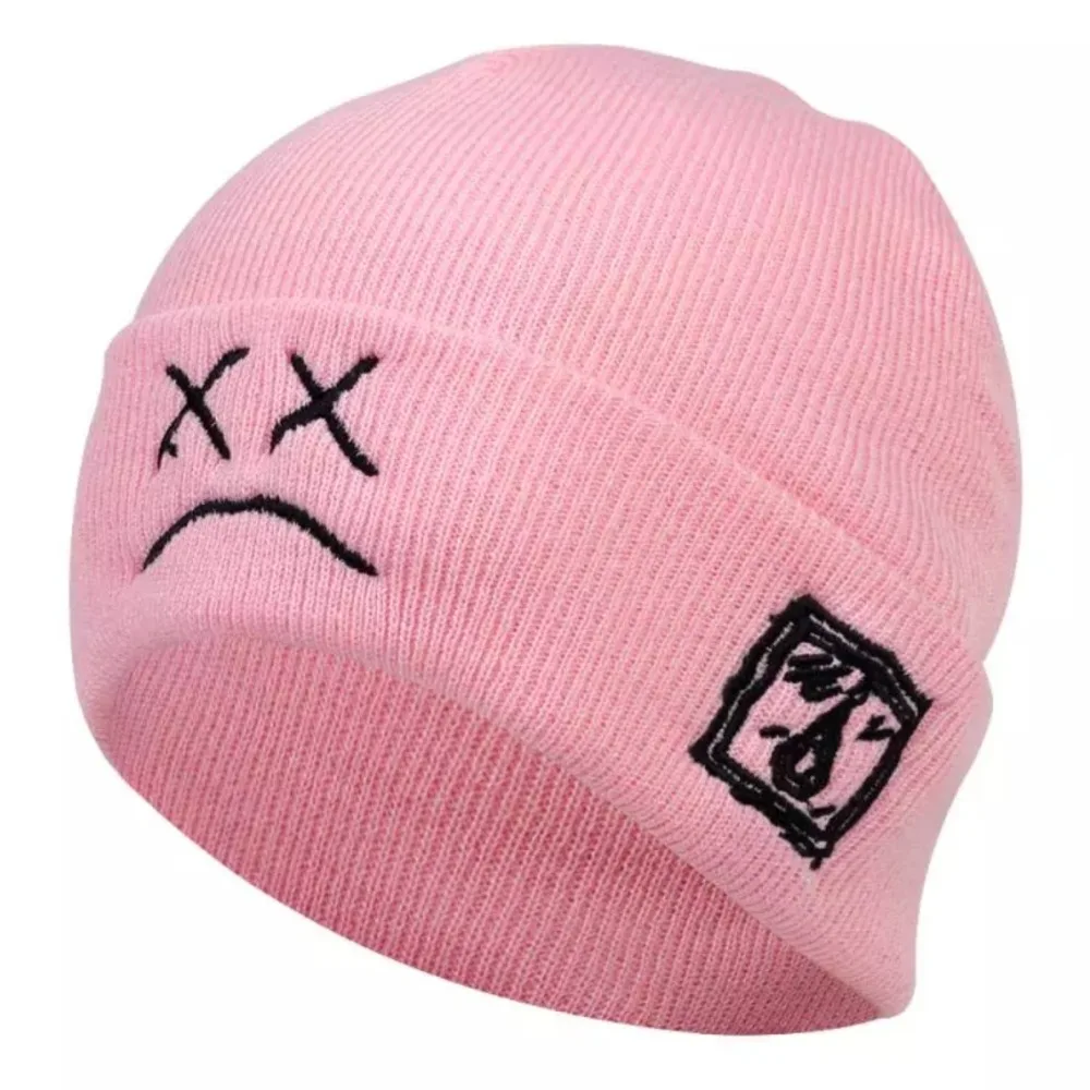 New Rotundity Knitted Hat Knitting Acrylic Fiber Hip-hop Style Hat Embroidered Knitted Hat