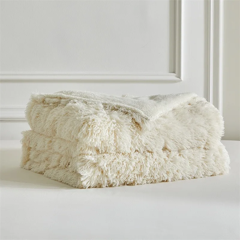 

Ultra-Soft Ice Cream Pastel Coral Fleece Blanket - Luxe Flannel Plush Sofa Throw, Long Hair Cozy Throw for Home Decor & Gift