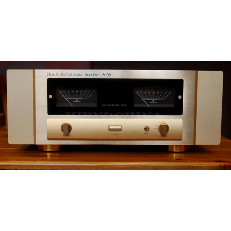 Accuphase A-35 แบบจําลองการทํางาน Pure Class A 30 W x 2 เป็น 8Ω 3 การกําหนดค่าแบบกด-ดึงแบบขนาน เครื่องขยายสัญญาณเครื่องมือวัด