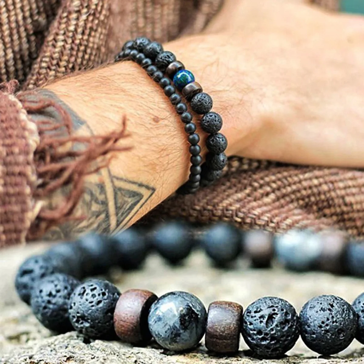 Pulsera de piedra volcánica para hombres, pulsera de cuentas de madera de Lava, cadena de muñeca de Buda tibetano, joyería para hombres y mujeres, pulseras nuevas de regalo