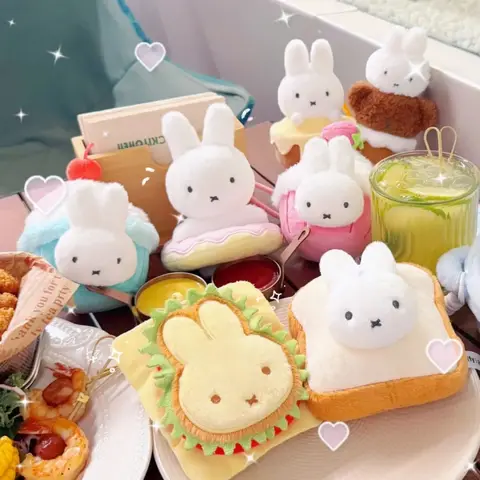 Äkta Miffy Matverkstad Serie Hängande Ornament Blind Box Leksak Söt Kvinnlig Samlarobjekt Trendig Leksak Blind Box Docka Gåva 10 best sales Miffy Nattlampa - №9