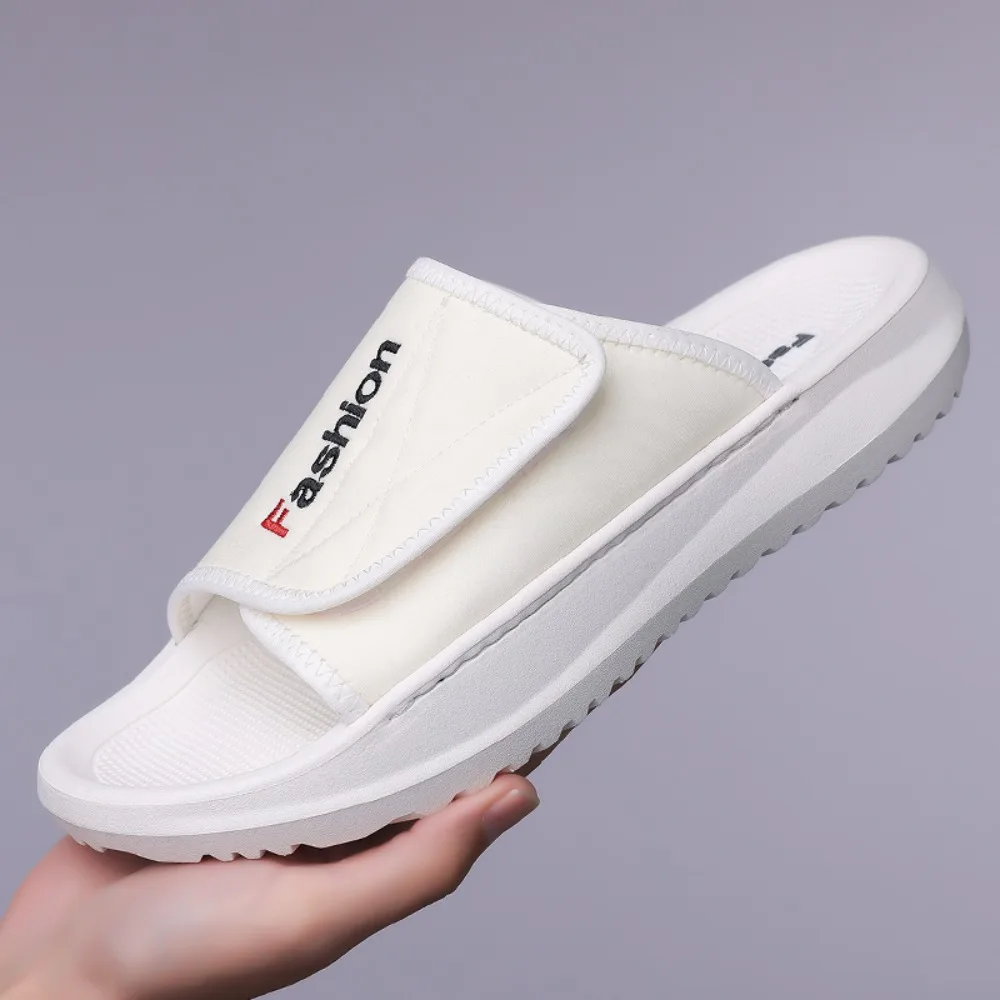 Sandalias cómodas para exteriores con suela gruesa y fáciles de poner para hombre, pantuflas de playa informales, plantilla de PU suave, parte superior de malla transpirable