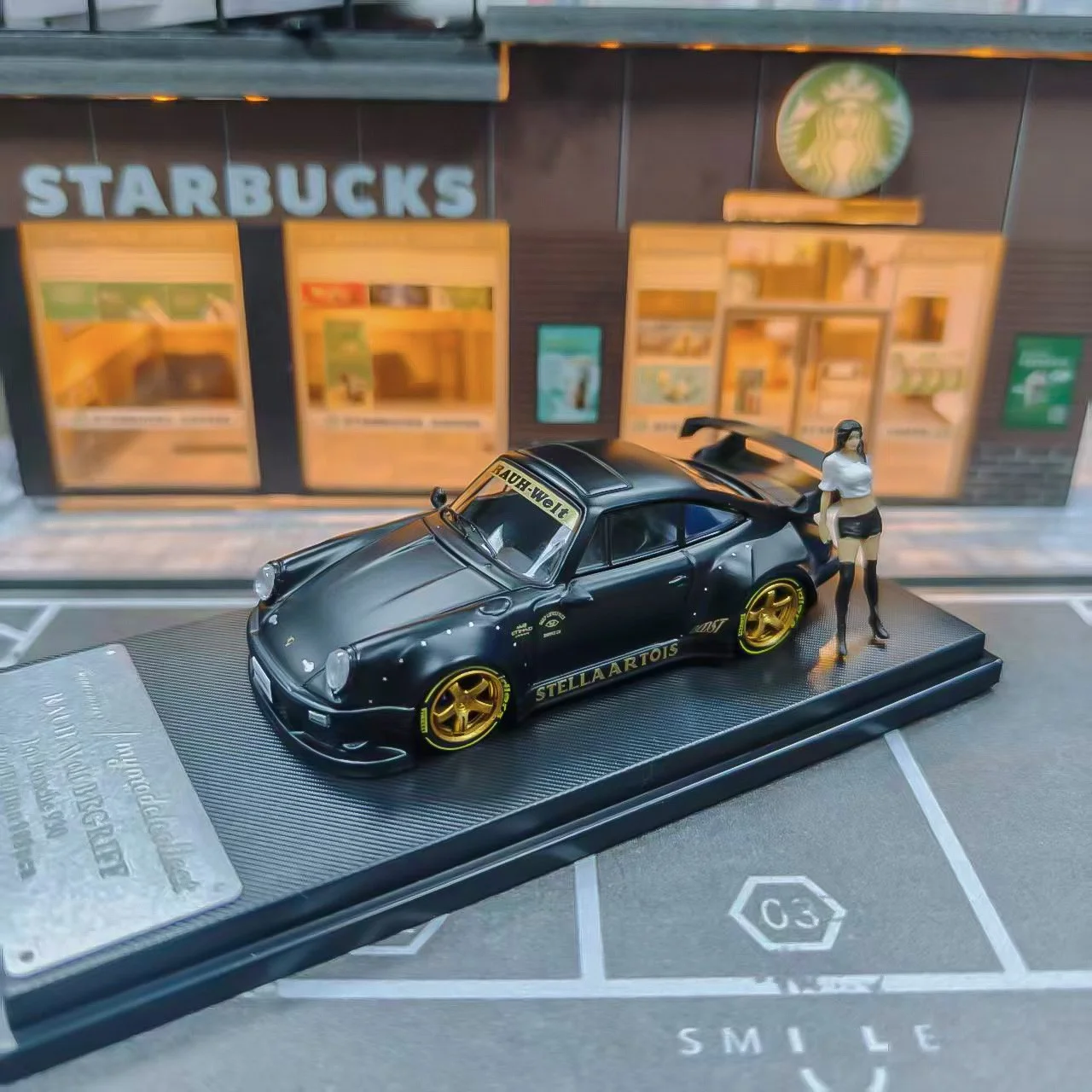 

Коллекционная модель автомобиля MC 1/64 Matte Black RWB 930 Sports из литого металла