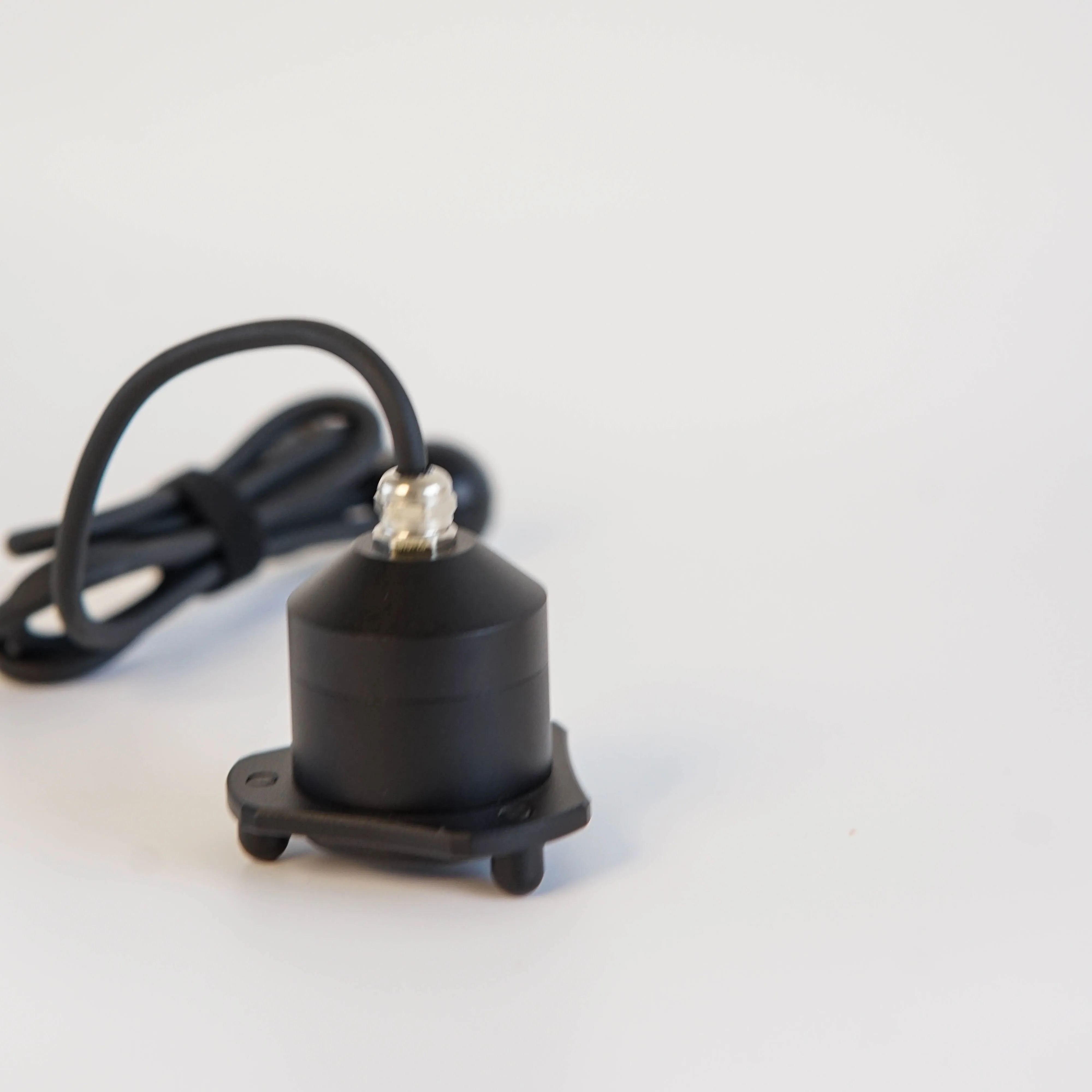 12V DC Water Leak Sensor Detector for Indoor Plumbing Leak Detection