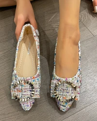 2024 New Spring and Summer Pointed Toe Comfortable Casual Flat Shoes Metal Decoration Shallow Mouth Breathable Women's Shoes