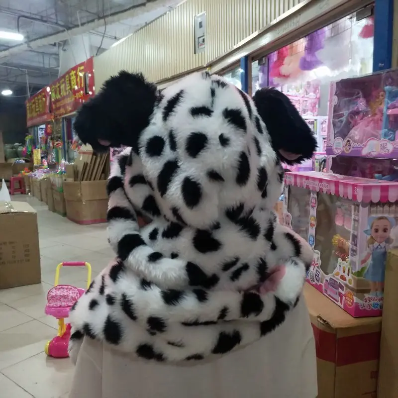 Zabawka Trzy w Jednym: Pluszowa Czapka, Pacynka na Rękę i Szalik z Uniwersytetu Potworów Disneya, 101 Dalmatyńczyków