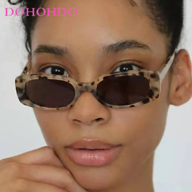 

Trendy Small Square Frame Sunglasses Men Fashion Retro Men Sun Glasses Luxury Brand Design Travel Shades Eyewear Unisex UV400