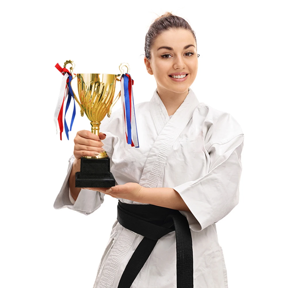 Trophée Coupe Gold Achievement Trophées Grand Prix Trophée Tasses Sans Couvercle Sculpture Trophées pour Gagnant Enfants et Adultes