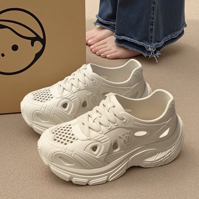 

Женские летние сандалии 2023 года, новые повседневные дышащие сандалии Thi Bot с отверстиями Beach oes Old Dad Sneakers Faionable Everyday Sa...