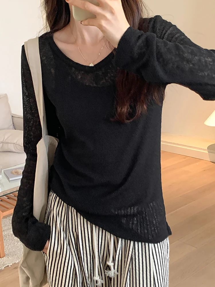 Long Sleeve T-shirt Women V Neck Sexy Slim Korean Thin Tshirts Spring Autumn Black White Tops Basic T Shirt Woman Ladies Clothes