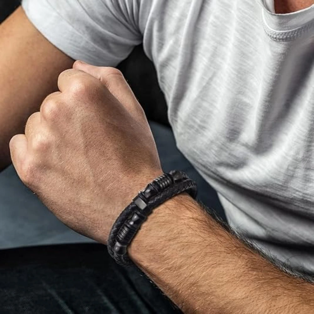 Doppelschichtige schwarze echtes Leder gewebte Armbänder Edelstahl Männer personalisierte High-End-Armreifen Modeschmuck – Detail 7